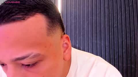 Snapshot of tom_muscle1 chatting on 11.04.25 Tom muscle1 online show from 11.04.25