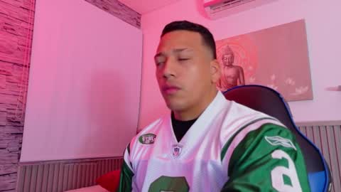 Tom muscle1 online show from 12.02.25