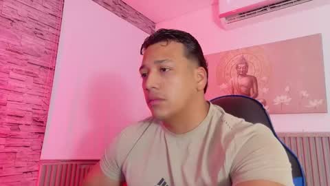 Snapshot of tom_muscle1 chatting on 02.03.26 Tom muscle1 online show from 02.03.26