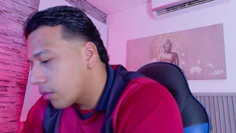 Tom muscle1 online show from 03.14.26