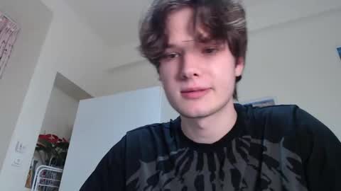 Snapshot of tomassdickpick chatting on 02.25.26 Tomas online show from 02.25.26