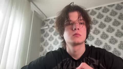 Snapshot of tomassdickpick chatting on 05.12.26 Tomas online show from 05.12.26
