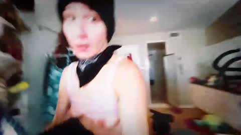 Snapshot of tomboy_titties chatting on 09.27.25 tomboy_titties online show from 09.27.25