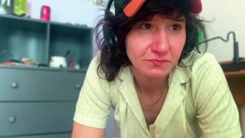 Snapshot of tomboy_titties chatting on 05.22.26 tomboy_titties online show from 05.22.26
