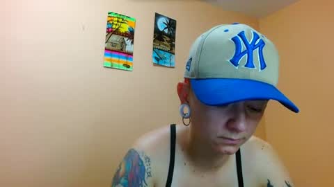 Snapshot of tomboyblue chatting on 07.14.26 Blue online show from 07.14.26