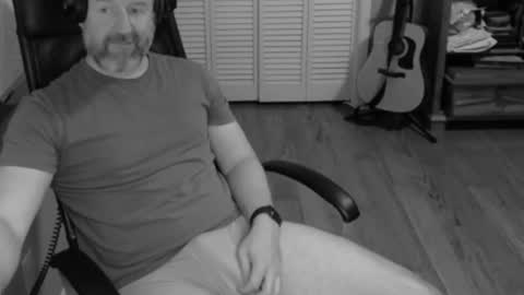 Snapshot of tombrockmoen2 chatting on 06.27.26 tombrockmoen2 online show from 06.27.26