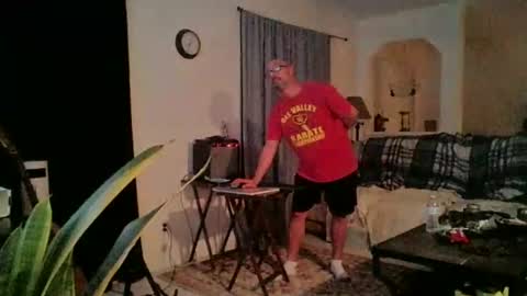 sirmuggsalot online show from 11.15.25