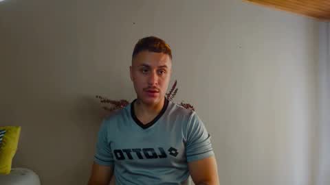 tomDavisXl online show from 10.07.25