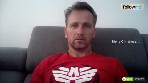 Snapshot of tomhardyc chatting on 12.24.24 Tomhardyc online show from 12.24.24