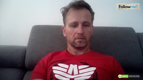 Snapshot of tomhardyc chatting on 12.31.24 Tomhardyc online show from 12.31.24