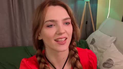 Snapshot of tomikavilandre chatting on 07.31.26 Lana online show from 07.31.26