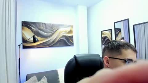 Tomas online show from 04.14.26