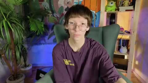 Snapshot of tommiehi chatting on 10.15.25 Tommie online show from 10.15.25