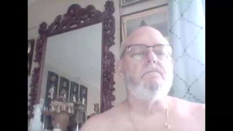 Tommie online show from 10.18.25