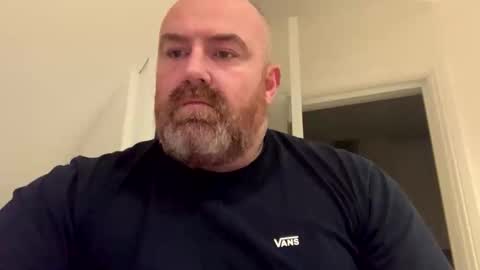 Snapshot of tommo41k chatting on 10.13.25 tommo41k online show from 10.13.25