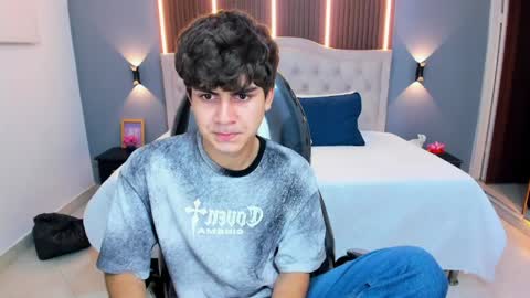 Tommy  online show from 04.08.26