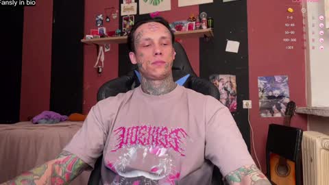 Tommy and Katana online show from 01.04.25