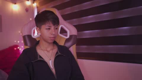 Blue  online show from 02.26.25