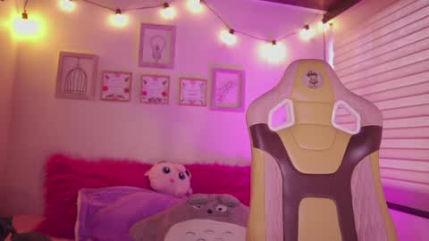 Blue  online show from 04.08.26