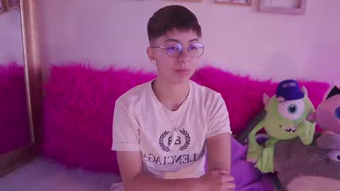 Blue  online show from 06.17.26