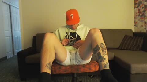 Snapshot of tommy_knuckles chatting on 12.31.24 Tommy online show from 12.31.24