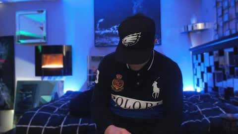 Snapshot of tommy_knuckles chatting on 01.16.25 Tommy online show from 01.16.25