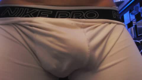 Snapshot of tommy_knuckles chatting on 01.20.25 Tommy online show from 01.20.25