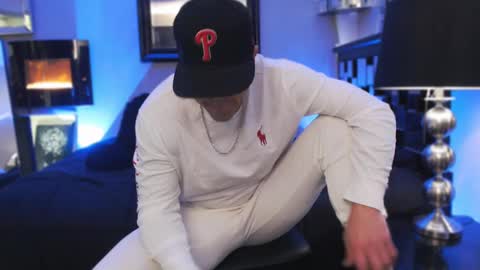 Snapshot of tommy_knuckles chatting on 02.12.25 Tommy online show from 02.12.25