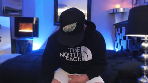 Snapshot of tommy_knuckles chatting on 02.20.25 Tommy online show from 02.20.25