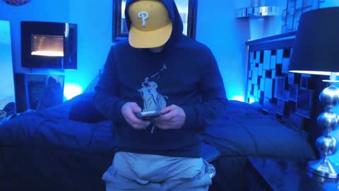 Snapshot of tommy_knuckles chatting on 02.22.25 Tommy online show from 02.22.25