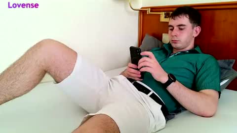 Snapshot of tommy_rafs chatting on 06.25.26 Thomas online show from 06.25.26