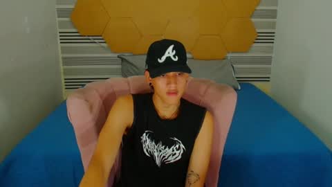 Snapshot of tommy_sweet1 chatting on 12.26.24 tommy_sweet1 online show from 12.26.24