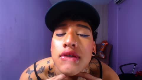 Snapshot of tommy_sweet1 chatting on 02.05.25 tommy_sweet1 online show from 02.05.25