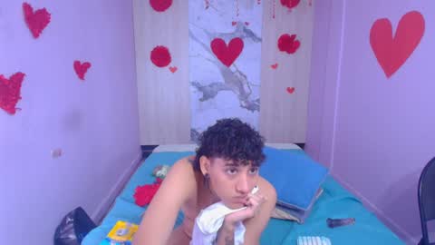 Snapshot of tommy_sweet1 chatting on 02.19.25 tommy_sweet1 online show from 02.19.25