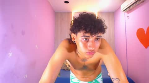 Snapshot of tommy_sweet1 chatting on 03.09.25 tommy_sweet1 online show from 03.09.25