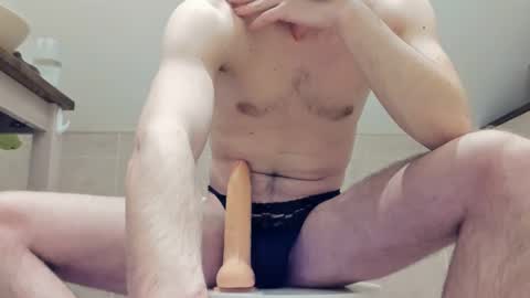 Snapshot of tommyadvo chatting on 02.22.25 Tom online show from 02.22.25