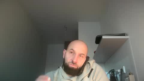 Snapshot of tommyx01 chatting on 10.20.25 Thomas Fit online show from 10.20.25