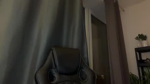 Thomas Fit online show from 11.24.25