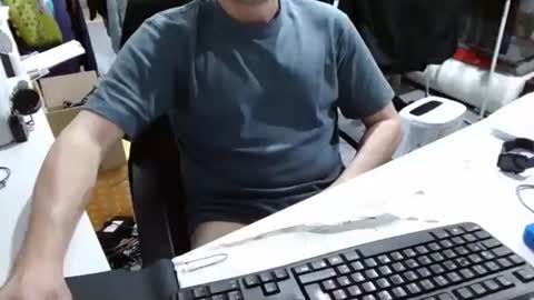 Snapshot of tomtom02029 chatting on 02.17.26 Tom online show from 02.17.26