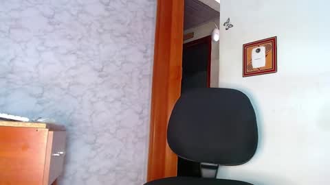 Snapshot of tomyjailen chatting on 12.07.24 Tomyjailen online show from 12.07.24