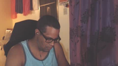 Snapshot of toni2814 chatting on 10.14.25 Antonio online show from 10.14.25