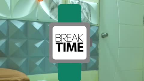 Snapshot of toni2814 chatting on 10.14.25 Antonio online show from 10.14.25