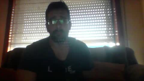 toni640128 online show from 10.05.25