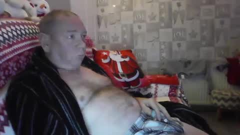 Snapshot of tony14712 chatting on 12.23.24 tony14712 online show from 12.23.24