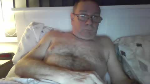 Snapshot of tony14712 chatting on 02.23.25 tony14712 online show from 02.23.25