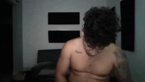 Snapshot of tony19c chatting on 01.21.25 toni online show from 01.21.25