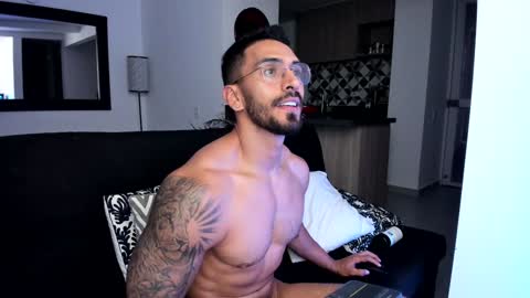 tony muscle1 online show from 12.04.24
