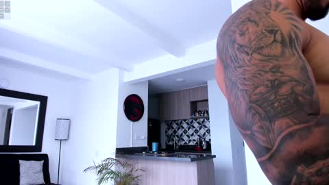 tony muscle1 online show from 12.12.24