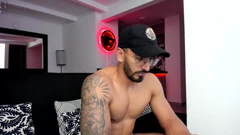 tony muscle1 online show from 12.23.24