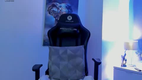 tony_petrov online show from 02.15.26